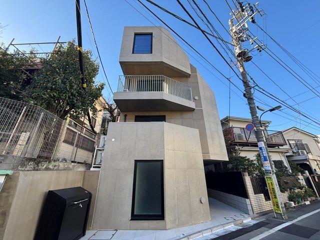 ライブフラット高田馬場