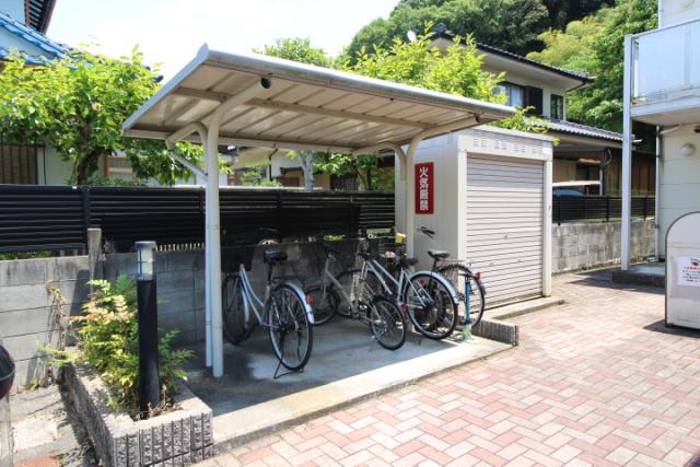 レオパレスシャルマン