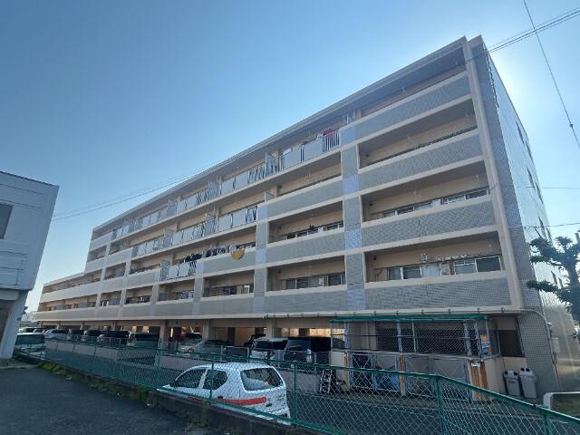 三苫ハイツ2号館