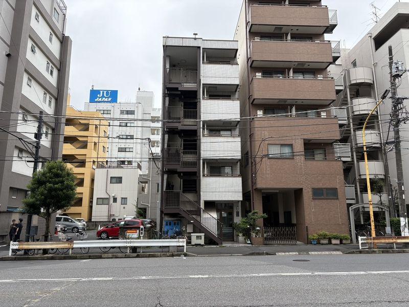 鎗田ビル