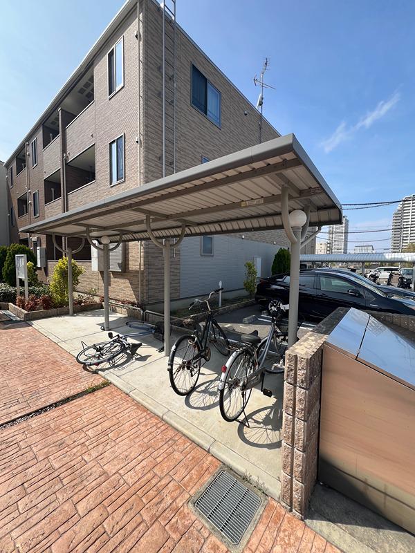 プチフローラ 北野田III