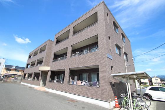 フォブール寺川