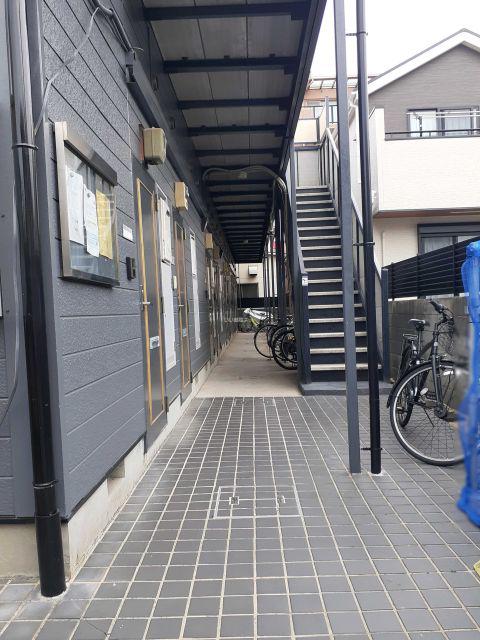 サザンクロス北内