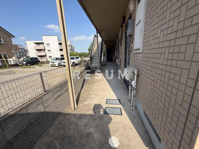 アルファクレス