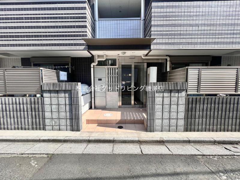 STUDIO FLAT KAMEARI