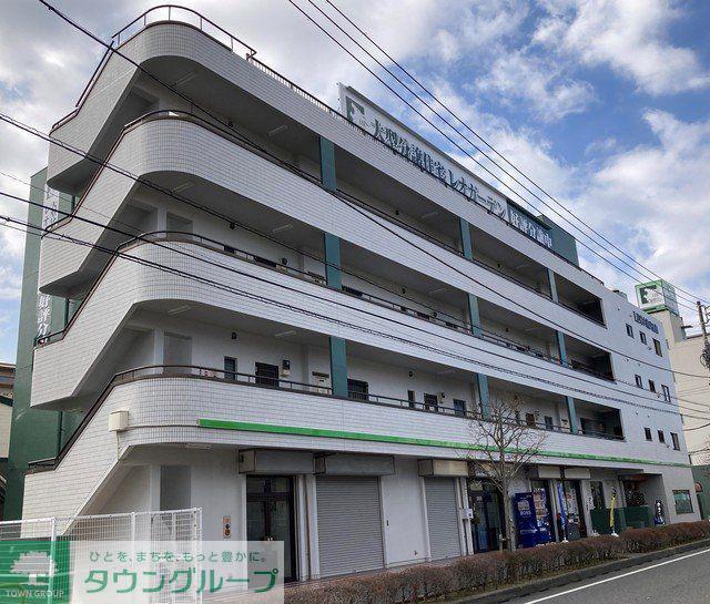 LEO六拾弐番館