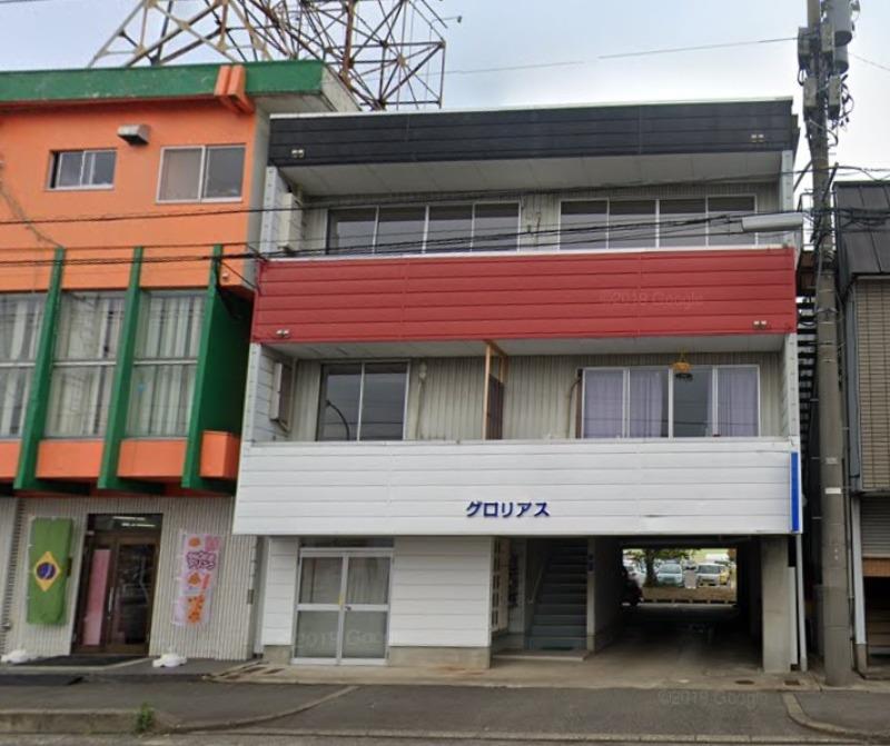 グロリアス