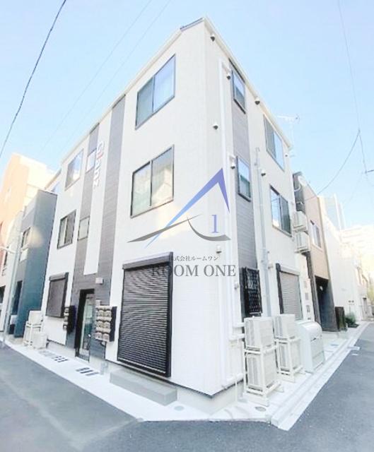 GLANZCUBE四谷三栄町