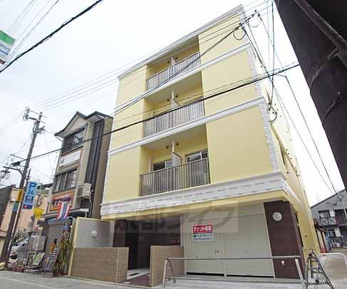 BLANCHE COURT