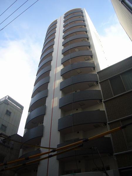 セレニテ梅田EST