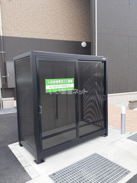 ラルーチェ