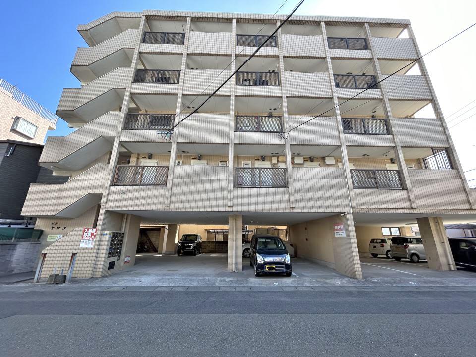 ビラヤマダ