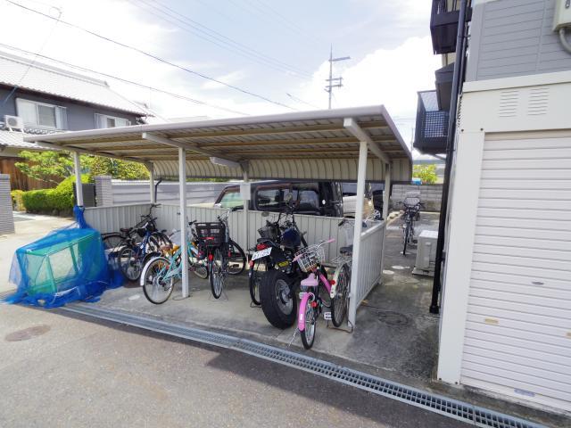 サニーコート四条A棟