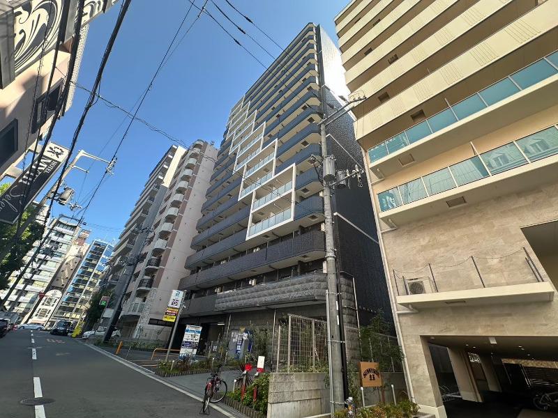 プレサンス谷町九丁目駅前