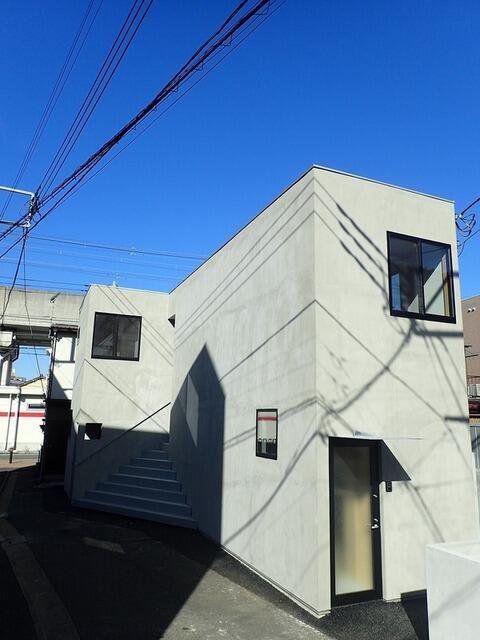 イースト COURT