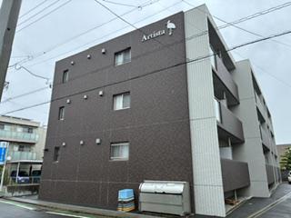 アルティスタ