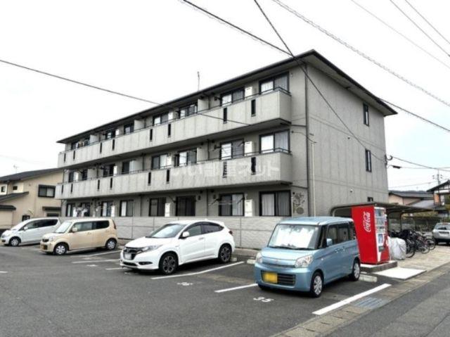 ロイヤルステージタウン鳥栖B