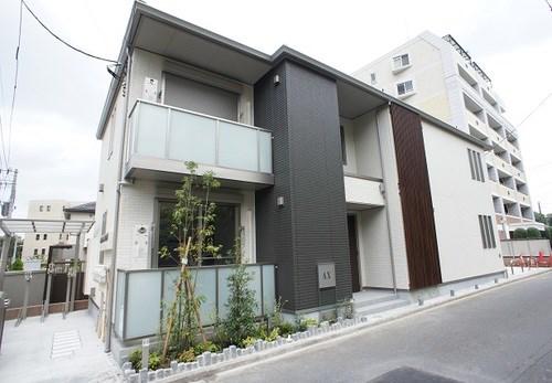 東武東上線 成増駅 徒歩9分 2階建 築9年