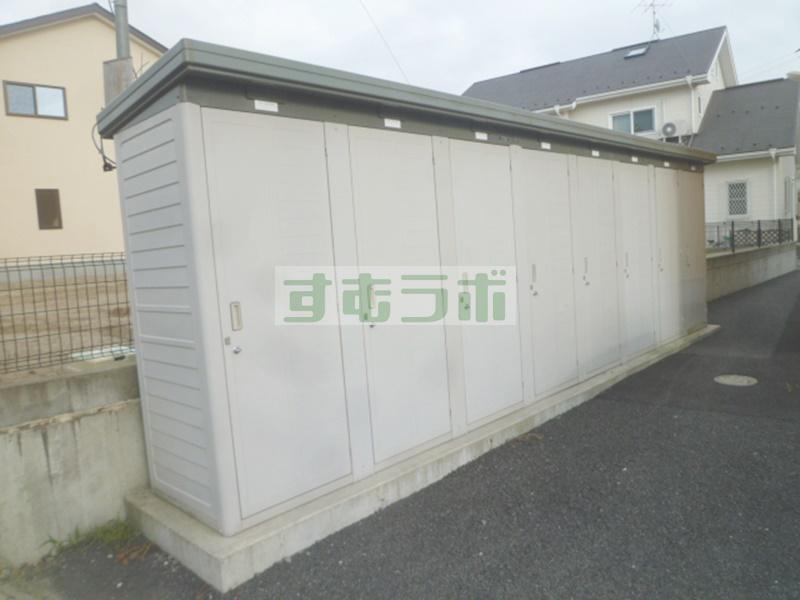 エクラW
