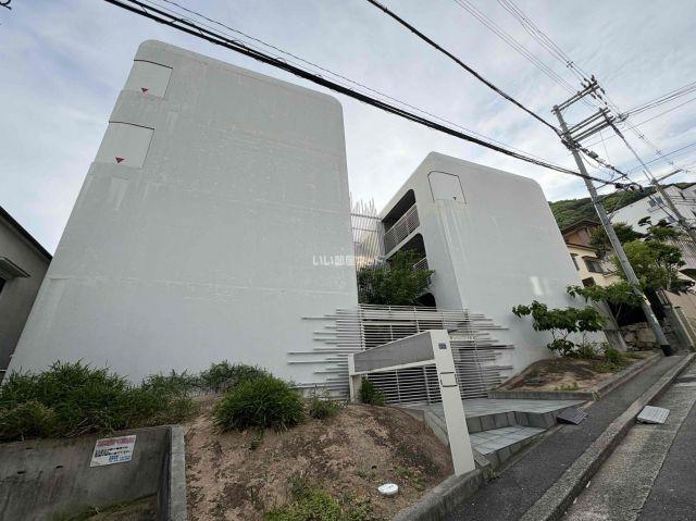 ラ・ウェゾン北野