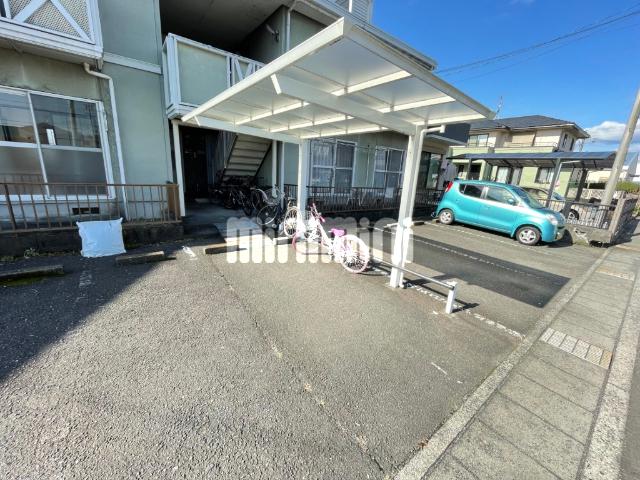 プレミール川合B