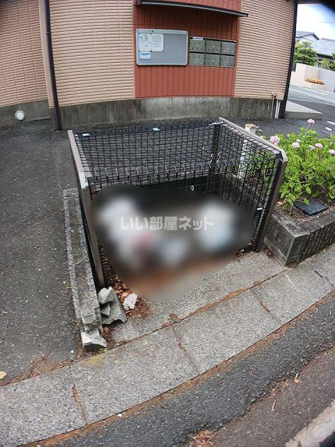 ライフイン・エスタ