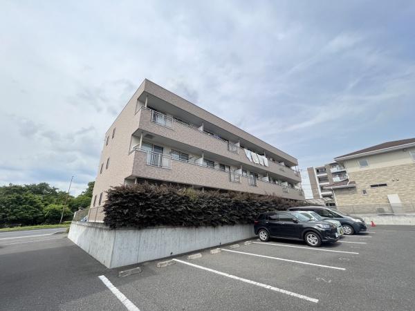 ＪＲ埼京線 南与野駅 徒歩11分 3階建 築15年