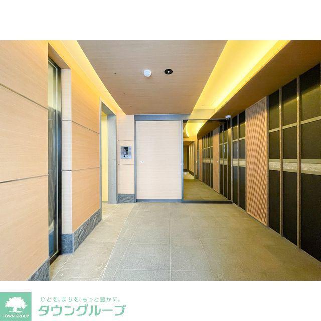 LUMICOURT MITAKA