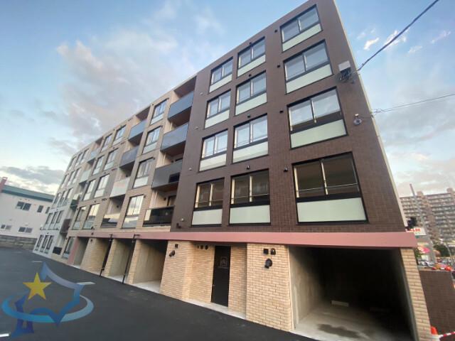 ZABO HILLS FUSHIMI(3LDK/1階)