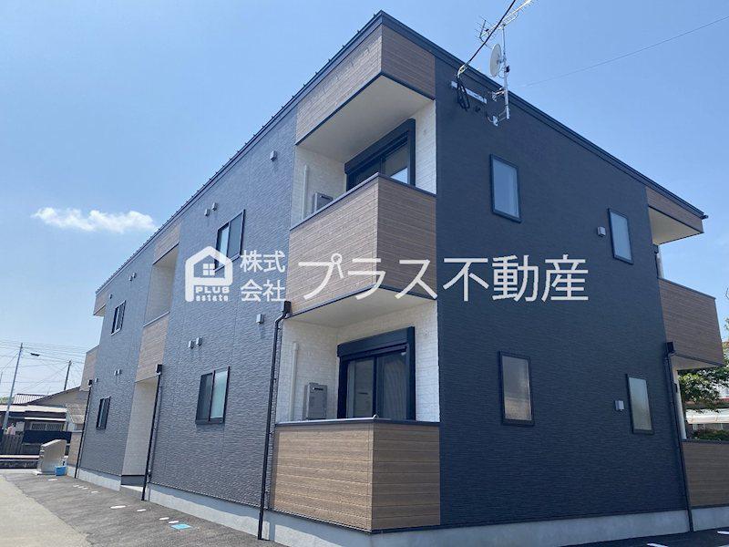 GRAND COURT 01