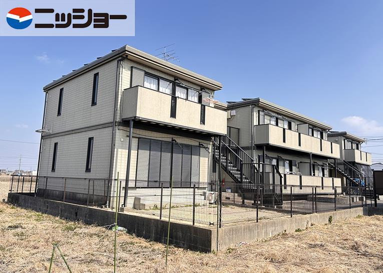 ジュネス 100 B(2LDK/1階)