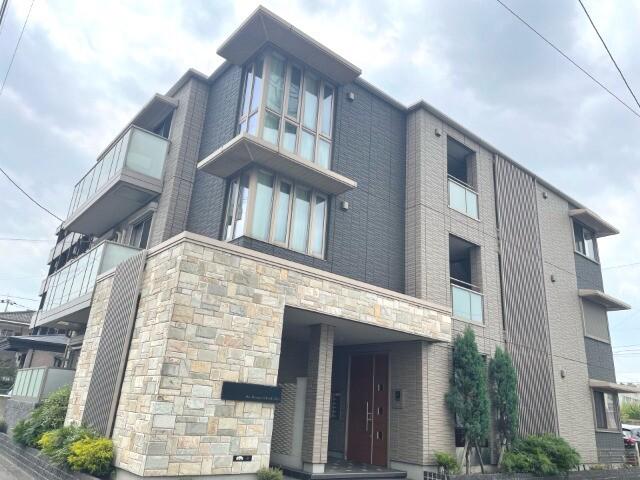 シャーメゾン境川