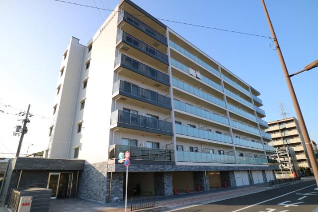 グランレブリー桂川グレイスレジデンス