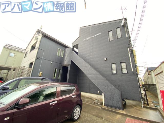 アップフロント坂井東II