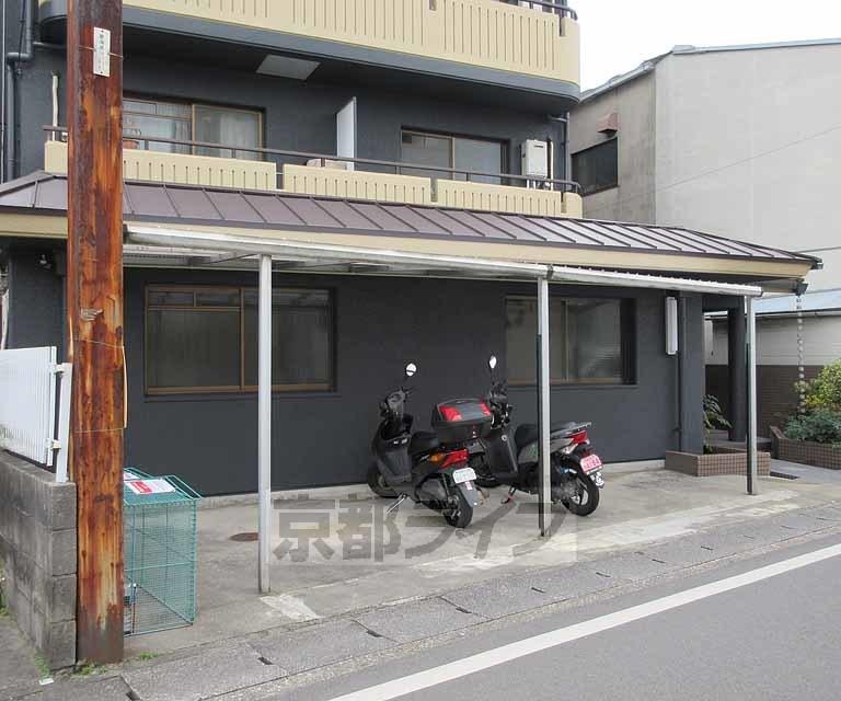 CASA22