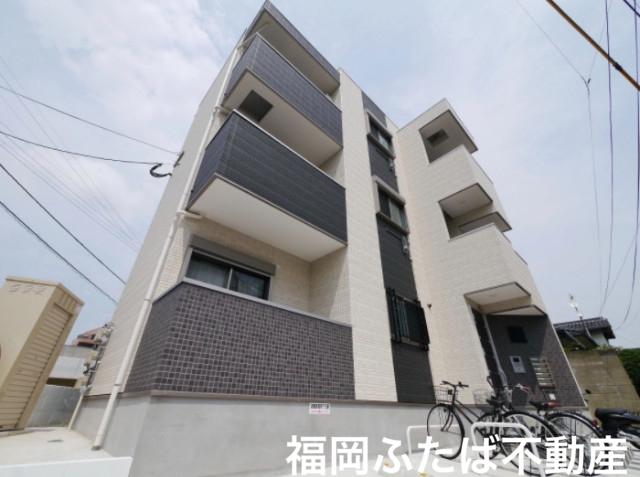 リテラ香椎IV