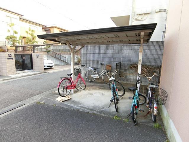 ピースフルB棟