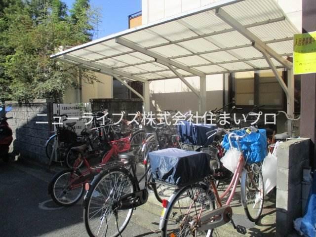 楽友コーポ1号館