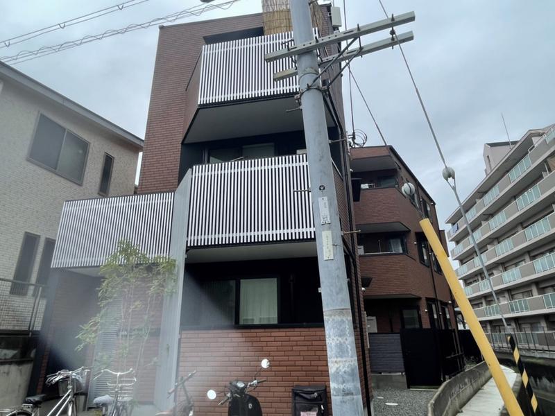 コティ大久保