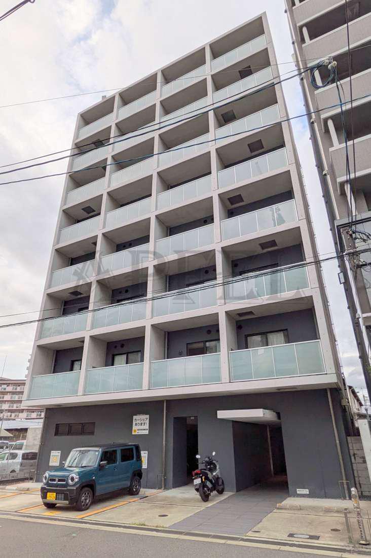 AXIS UMEKITA