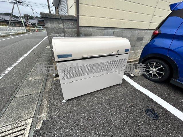 メゾンペルレ