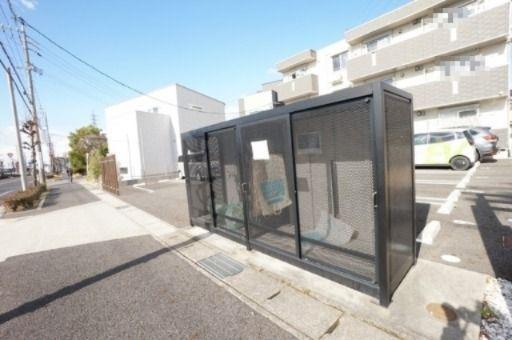 名鉄名古屋本線 一ツ木駅 徒歩8分 3階建 築8年
