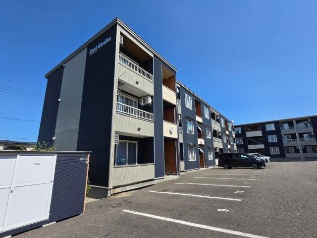 イースト GARDENI