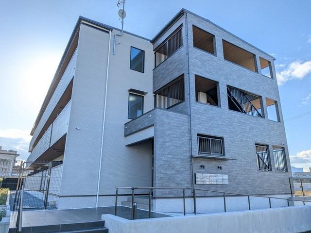 ＪＲ東海道本線 長岡京駅 徒歩31分 3階建 築1年