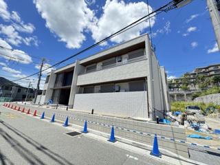 ESPOIR 宝塚・川面