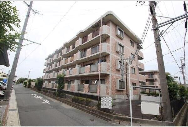 ヴィーブル宮の森 北棟