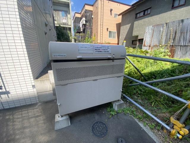 ライフジュエル中島公園前