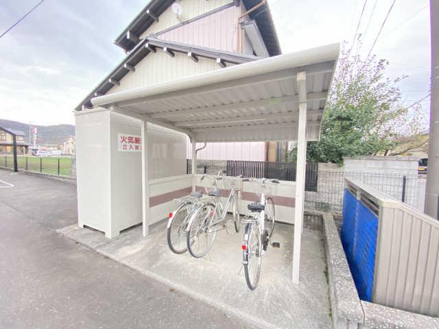 L ESPACE HEUREUX