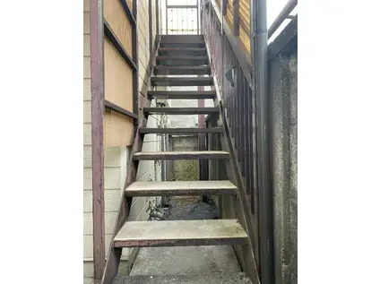 フローラ東山(ワンルーム/2階)の外観写真