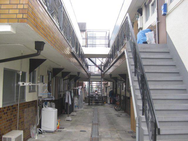 森岡マンション2号棟